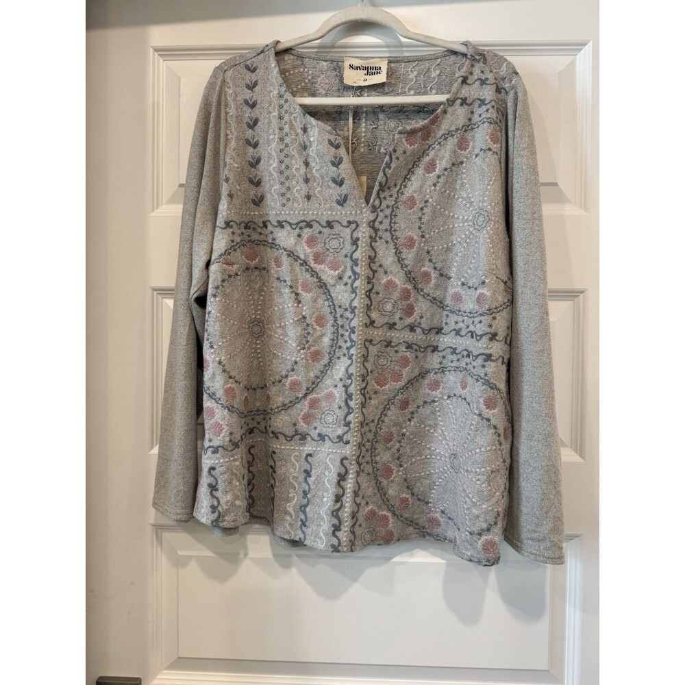 Savanna Jane Embroidered Floral Gray Knit Light Sweater Top Size 2X